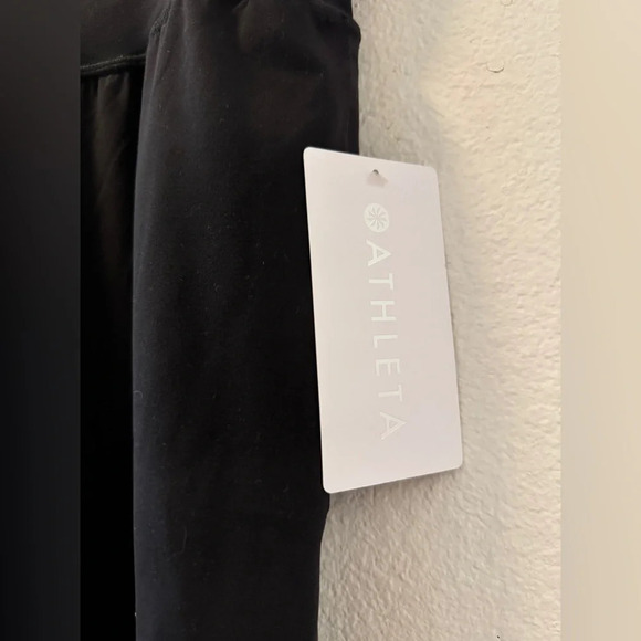 Black Leggings - Picture 4 of 5